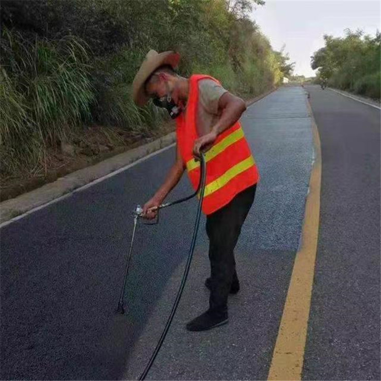 永州 彩色防滑路面的底涂是保障路面附着力